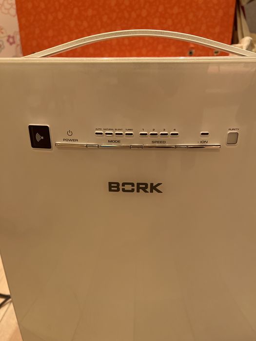 Очиститель  воздуха  Bork A 700