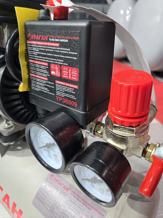 Воздушный компрессор. Компрессор. Безшумный компрессор.