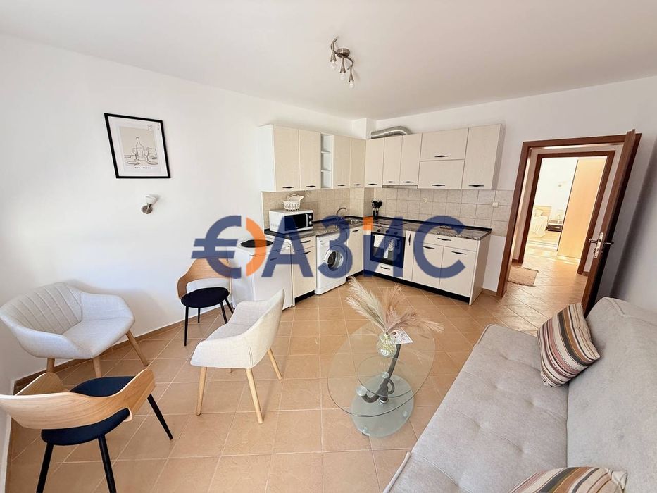 3-стаен апартамент в комплекс Солис с ниска такса поддръжка, 84 кв.м.,