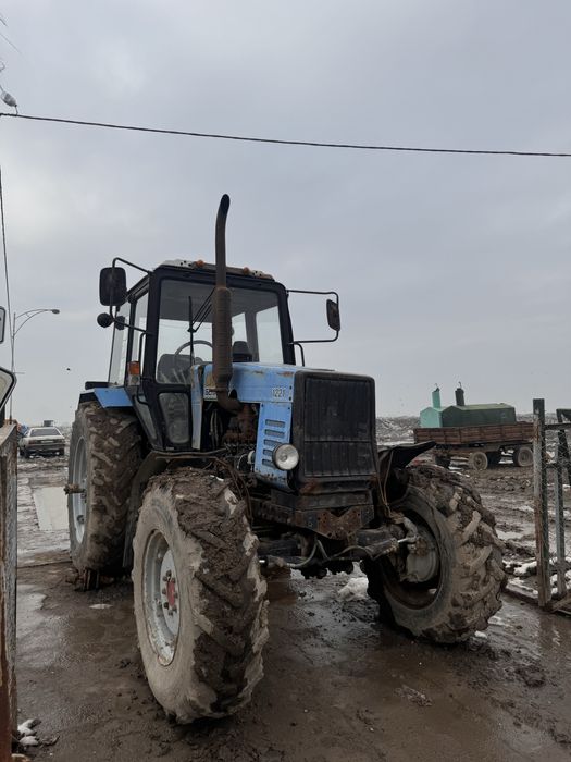 Беларус МТЗ 1221