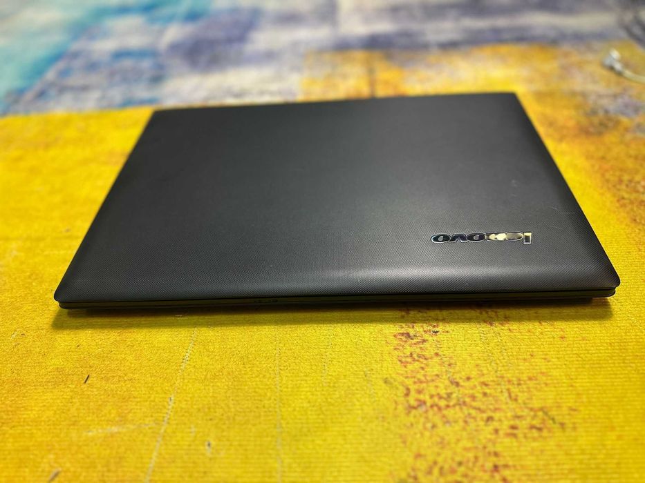 Lenovo G50, quad 5 gen 5,  4gb ddr3, hard 500 gb