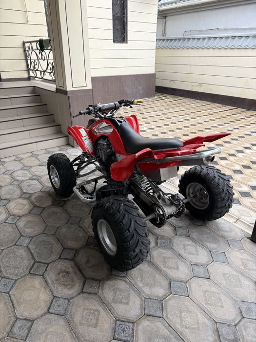 Квадроцикл Yamaha Raptor 700