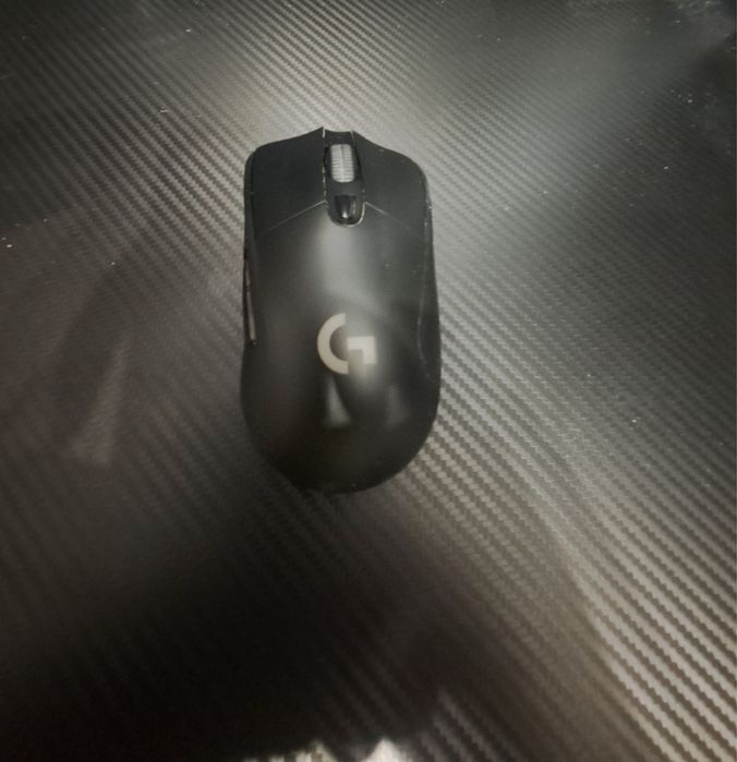 Logitech G703 Lightspeed – запазена, оригинал, с всички аксесоари