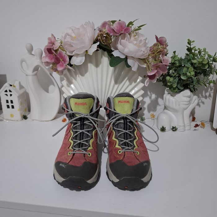 Ghete drumeție Meindl Air Active marime 35 trekking Goretex waterproof