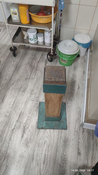 Продам наковальню