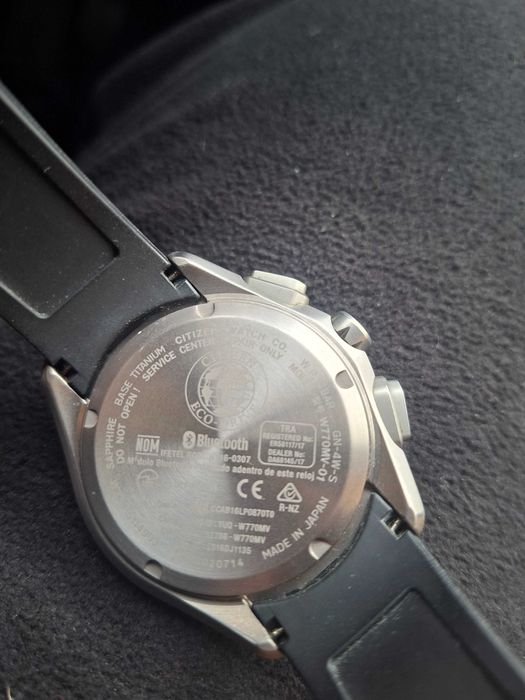 Citizen Eco-Drive Bluetooth W770 Super Titanium Модел BZ1041-06E