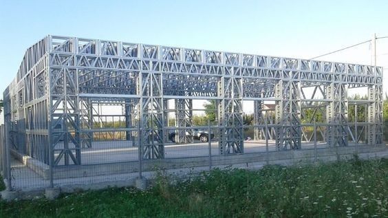 Строителство на Халета на изплащане, Метални конструкции за складове,