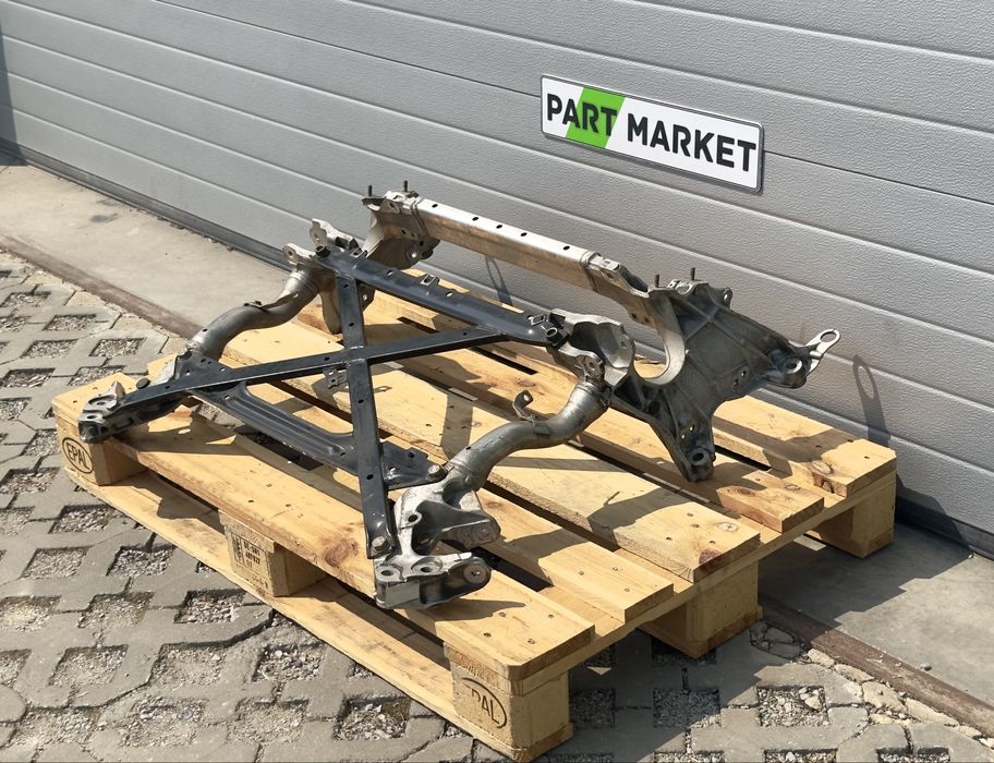 Преден мост AUDI Q5 SQ5 8R 8R0399315J 8K1399345C