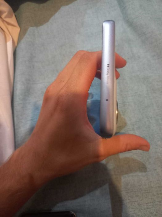Vând telefon urgent