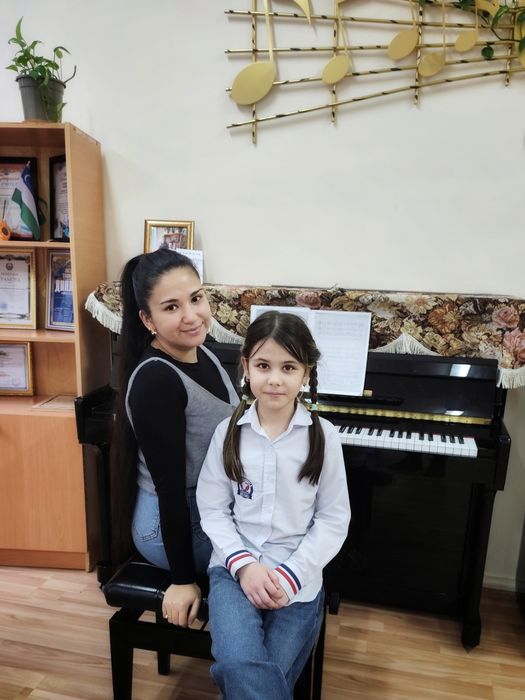 Уроки фортепиано и вокала для детей