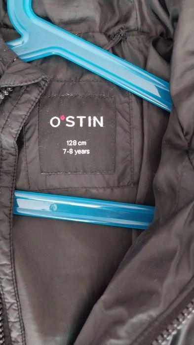 Куртка весна осень 4000тг.