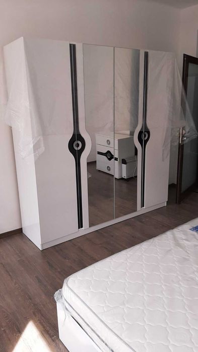 Дава се под наем Четиристаен апартамент в София, Изток - 100 кв.м за 950 € - Снимка #5