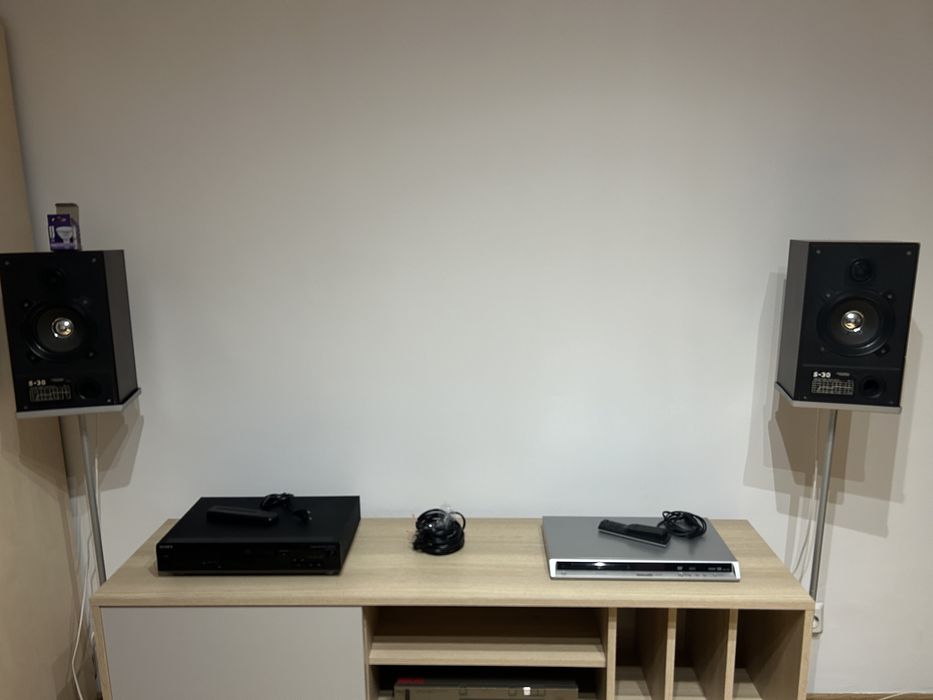 Amplif Akai + boxe Tento + suporti
