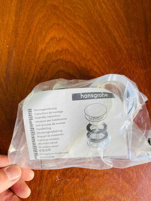 Set de sifon cu deschidere prin apăsare Hansgrohe pentru chiuvete