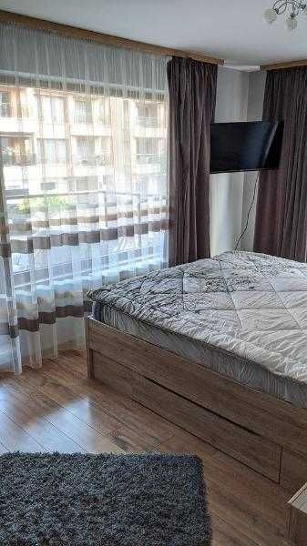 Продаваме Четириистаен Апартамент В Слатина