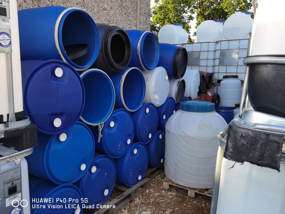 Бидони/Резервоари/Цистерни/Контейнери