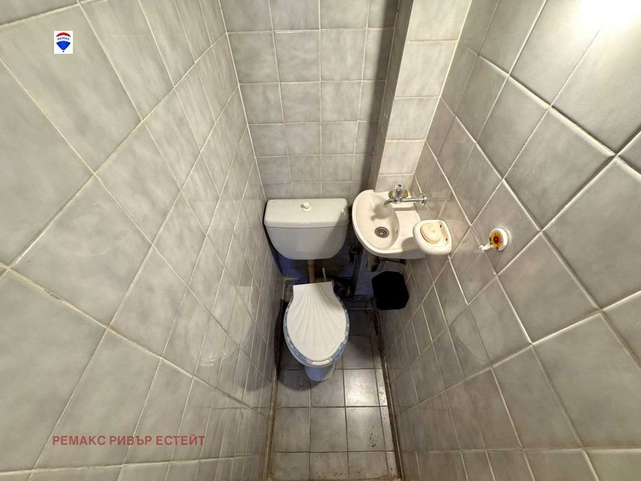 Продава се Етаж от къща в Русе, Мидия Енос - 74 кв.м за 1017 €/кв.м - Снимка #11