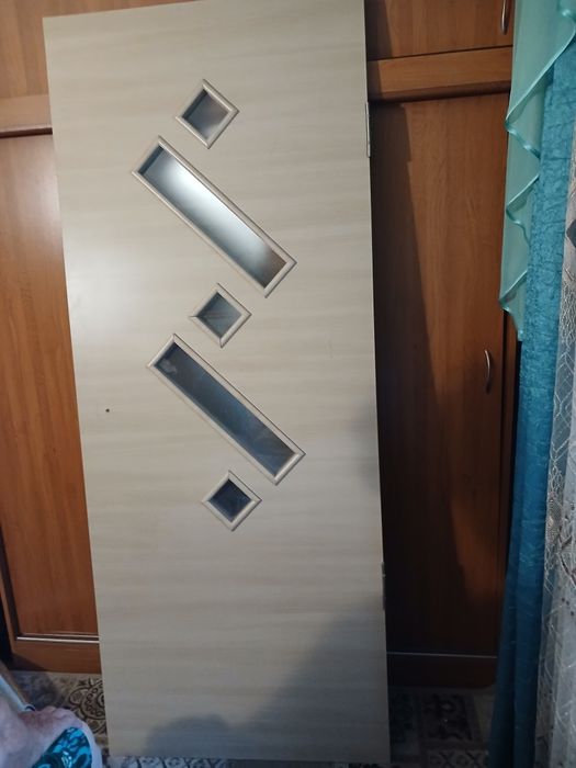 Дверь 80 см межкомнатная