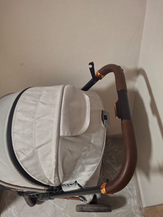 Продам срочно коляска