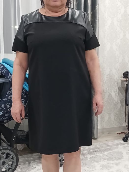Продаются женские платья