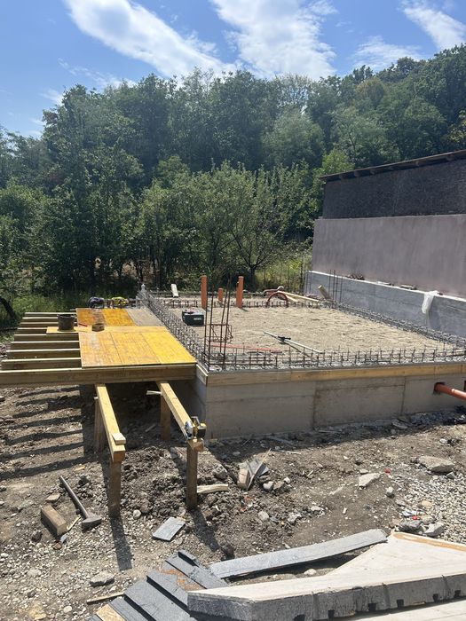 Construcții Argeș - Fundații, plăci beton, zidărie, acoperișuri