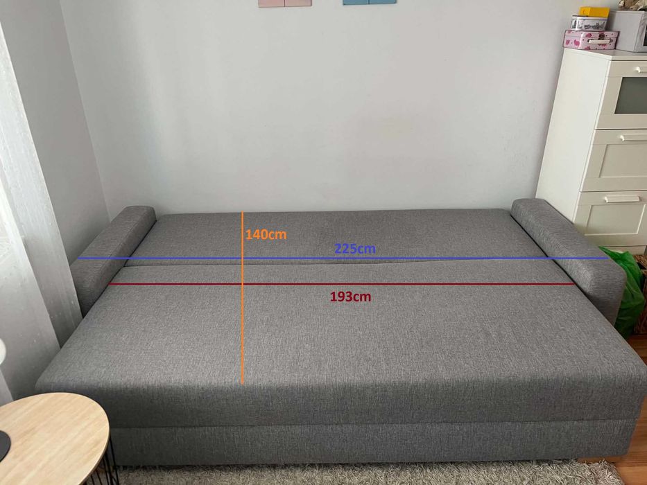 Canapea extensibilă gri cu ladă de depozitare – 225 cm