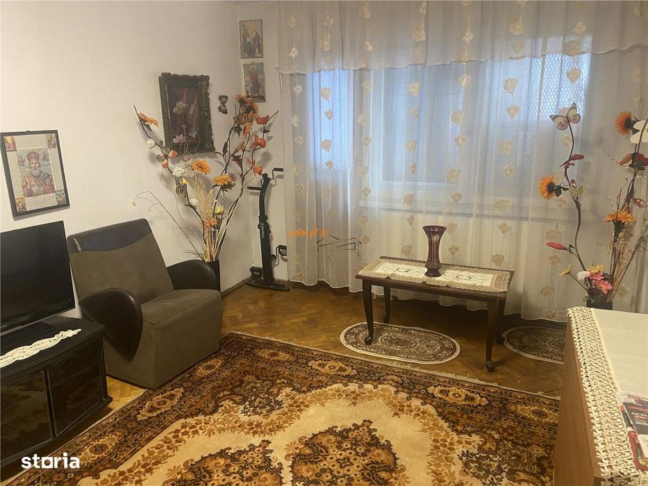 Apartament 3 camere , zona Gara ,  58 mp ,et 3 din 4 , mobilat , centr