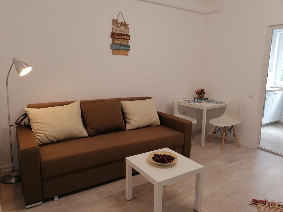 Inchiriez garsoniera complex Avangarde City