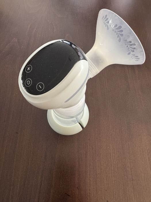 Елелтрическа помпа за кърма Kikka Boo Leia Plus