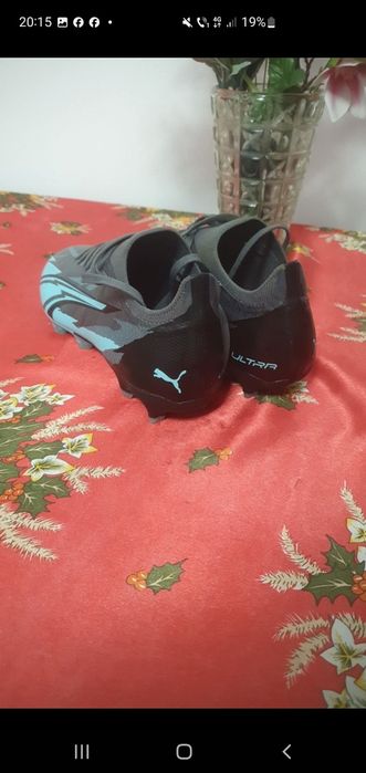 Vând puma ultra rush match FG 
Mărimea 44
Ghetele sunt purtate o singu