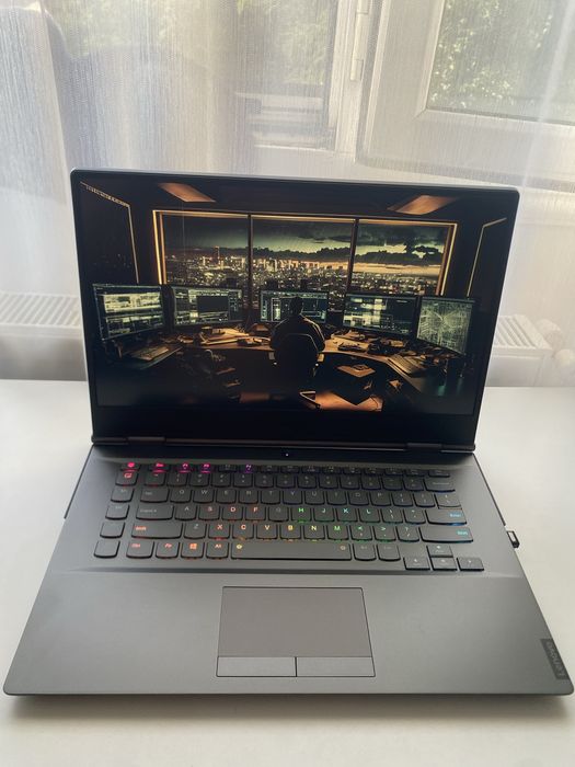 Lenovo Legion Y740 – i7 / RTX 2070 Max-Q 8G / 16GB RAM / 1TB SSD M.2