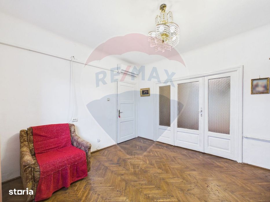 Casă cu 4 camere de vânzare în Bucurestii Noi | 15 min Metrou