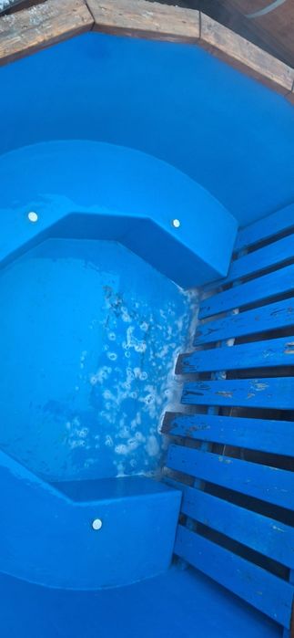 Ciubar cu hidromasaj