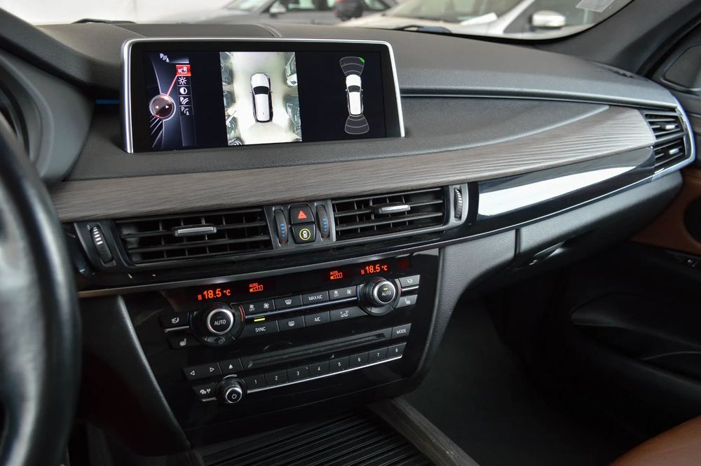 BMW X5 2015 BMW X5 xDrive25d Sport Aut. / Diesel / RATE FIXE / AVANS 0 /