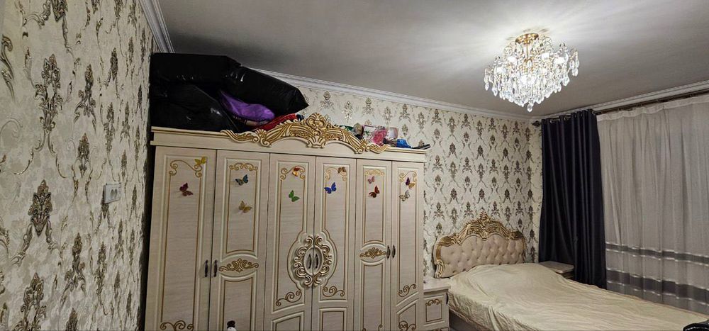 4 xonali uy sotiladi