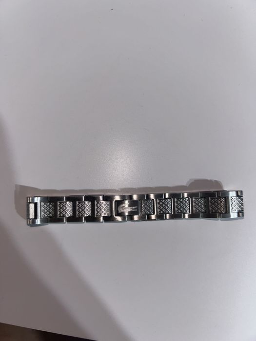 Vând Brătară Lacoste Nouă