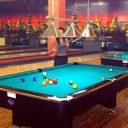 vand tacuri / tac biliard, creta, varfuri, bile masa biliard, postav