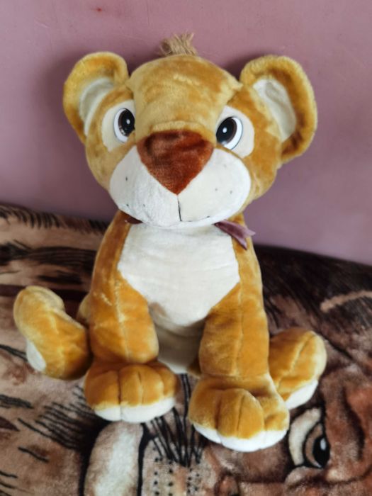 3 големи плюшени играчки-тигър, мечка и слон, може и поотделно