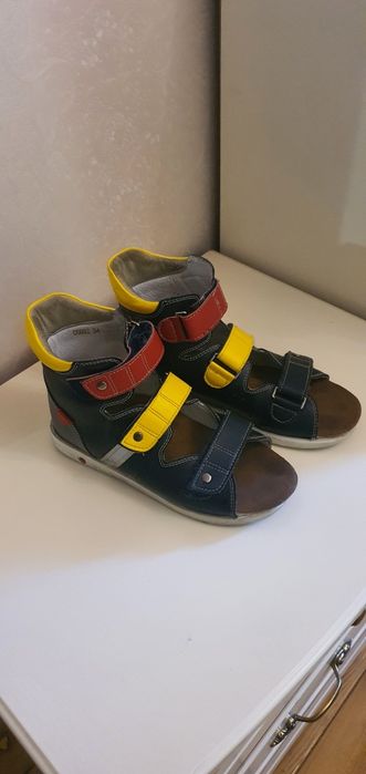 Ортопедическая обувь