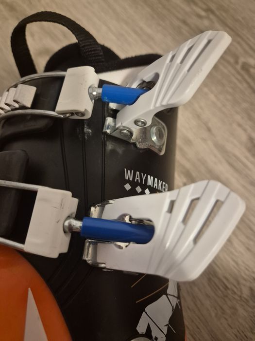 Clapari Atomic  25 25.5 Thinsulate 4 clape reglabile