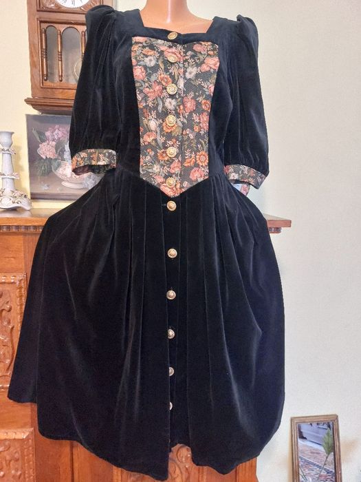 Rochie noua exceptionala din catifea naturala cu  platca jaquard