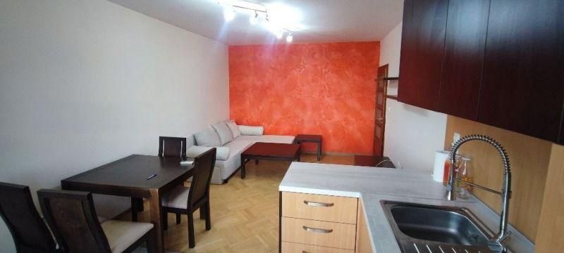 Дава се под наем Тристаен апартамент в София, Надежда 4 - 75 кв.м за 750 € - Снимка #3