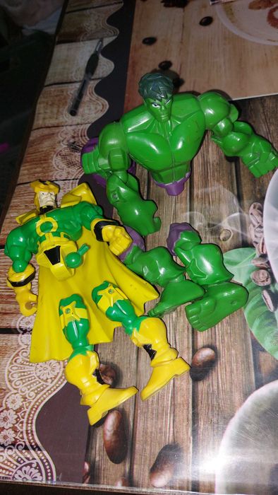 Figurine Spiderman,Capitanul America,wolverine,etc 16 centimetri