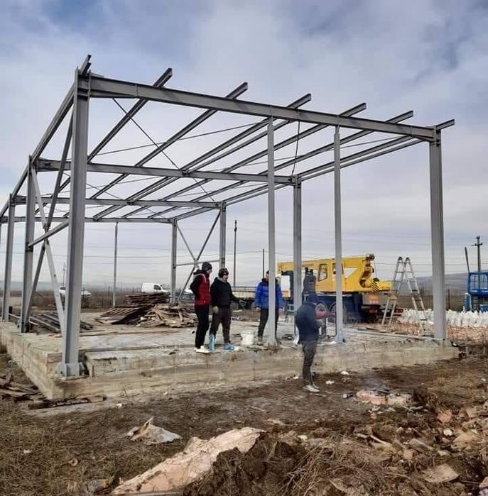 Vand structuri Metalice și hale metalice