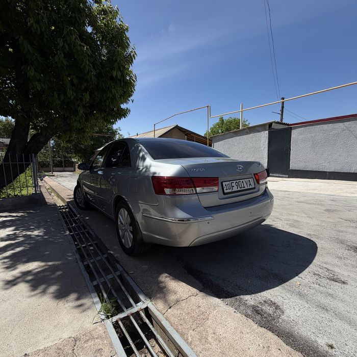 Hyundai Sonata nf 2009 2.0litr