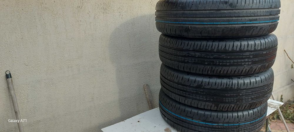 Vand anvelope Falken de  vara noi 205/65/R16 4 la pret de 3   /DOT2025