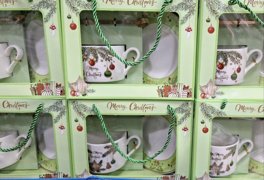 Коледен комплект чиния с чаша и лъжица Merry Christmas