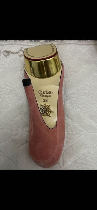 Туфли Charlotte Olympia