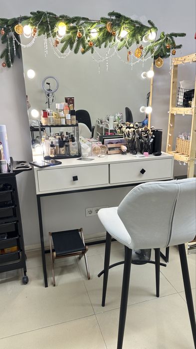 Сдам рабочее место визажисту, лашмейкеру