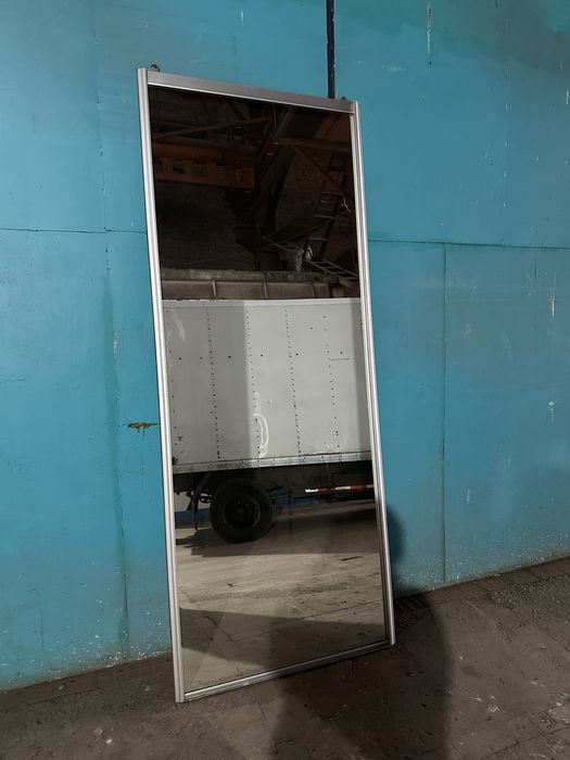 Продам зеркальные раздвижные двери!